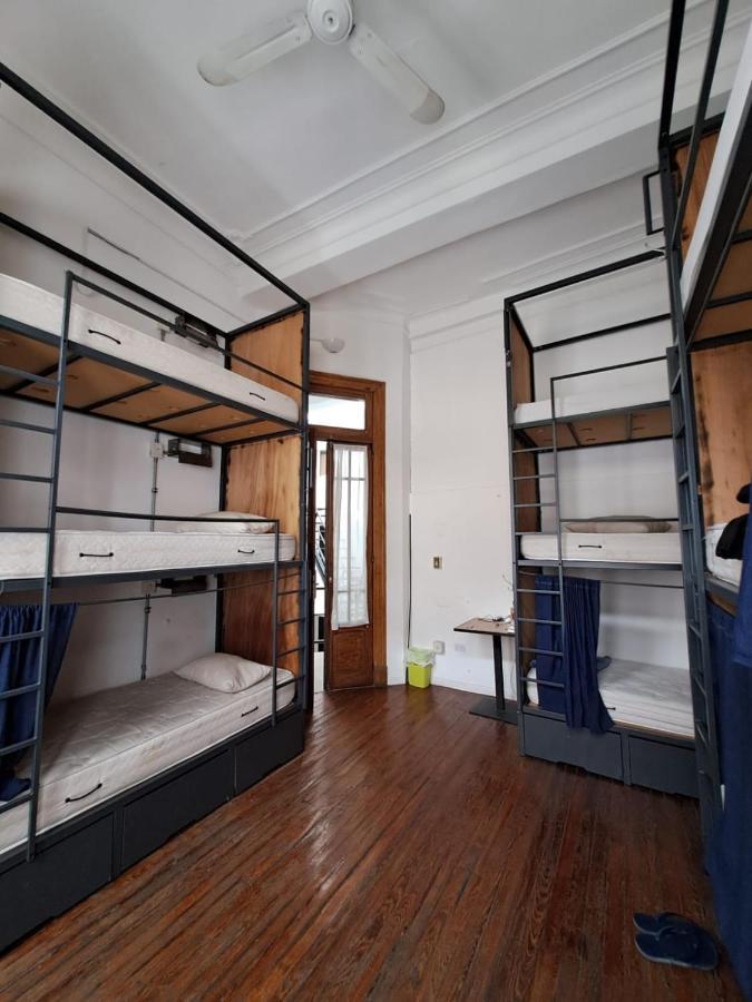 Bill And Bill Hostel Buenos Aires Esterno foto
